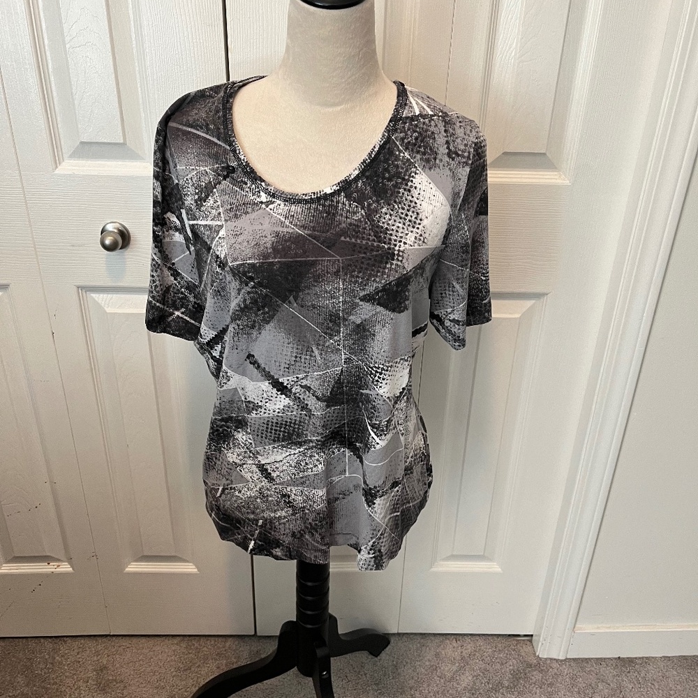 Rabe size 44 viscose top